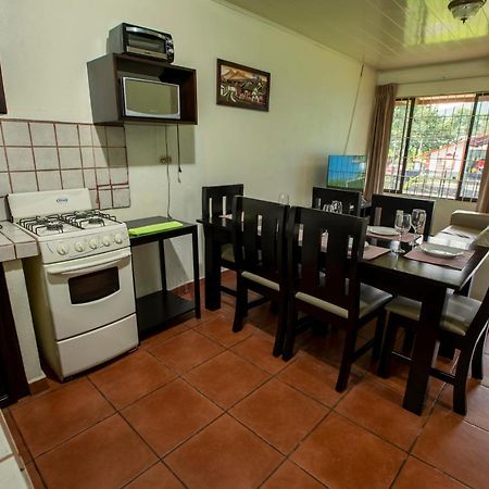 Condo's Vista Al Volcan La Fortuna Exterior foto